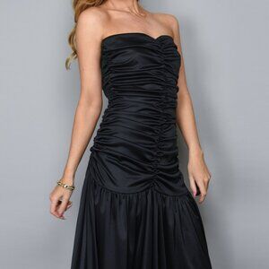 B DARLIN. Brand size 5/6 silky ruffles, neck tie, flapper style black ruched